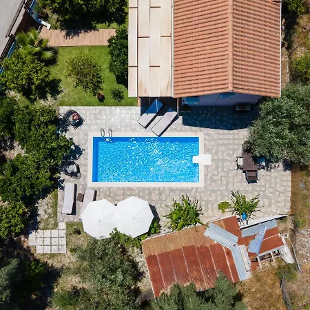 Rigilis Villa